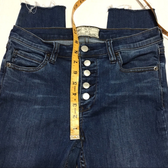 Free People - Picture 2 of 3